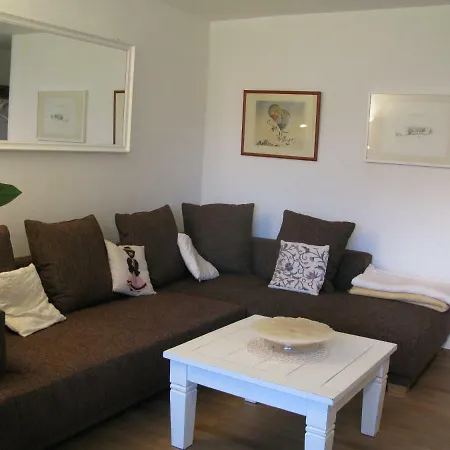 4* + 5* Luxury Apartment